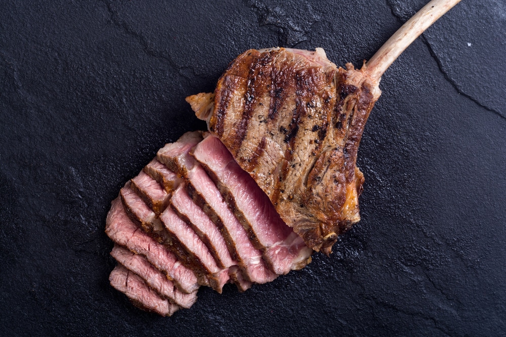 Tomahawk Steak på grillen